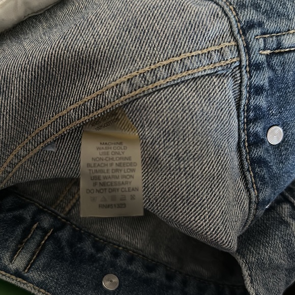 Vince Camuto Denim Jean Vest - Picture 3 of 3